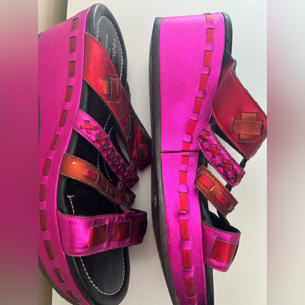 Donald Pliner Colorful Women's Wedge Sandals - Picture 7 of 10